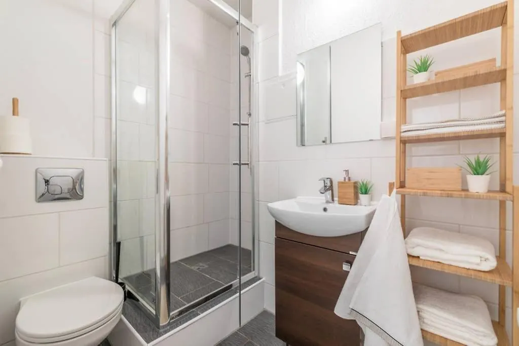 Sauber Und Modern, Netflix, Wifi, Leipzig Flair, Kueche Apartment 0*,  Germany